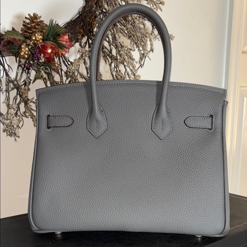 Chic Gray Leather Satchel - Picture 2 of 5